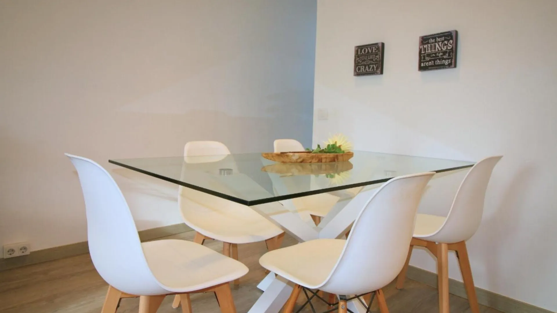 Located Close To The Metro, Perfect For 6 People Apartment L'Hospitalet de Llobregat
