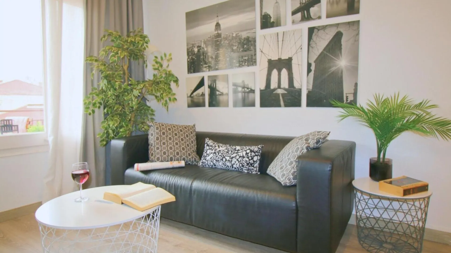 Located Close To The Metro, Perfect For 6 People Apartment L'Hospitalet de Llobregat